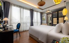 Golden Amour Hotel